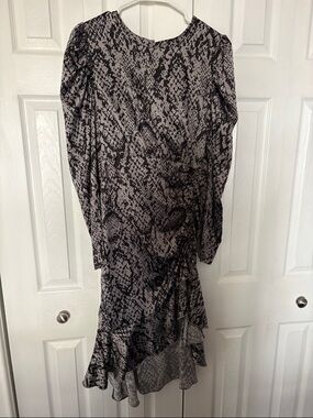Forever 21 Long Sleeve Snake Print Midi Dress - Black and Gray
